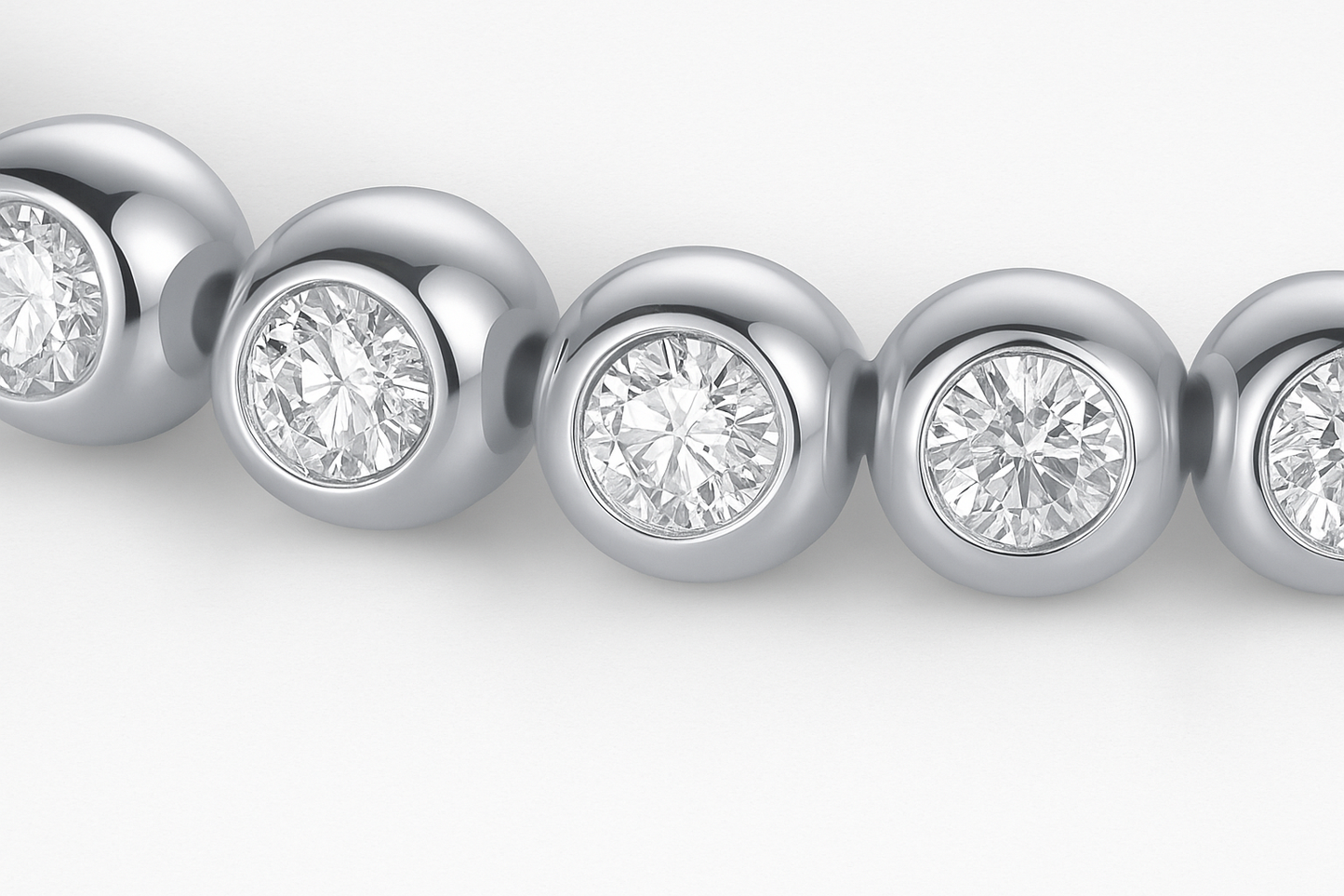 Léonie Bezel Tennis Bracelet