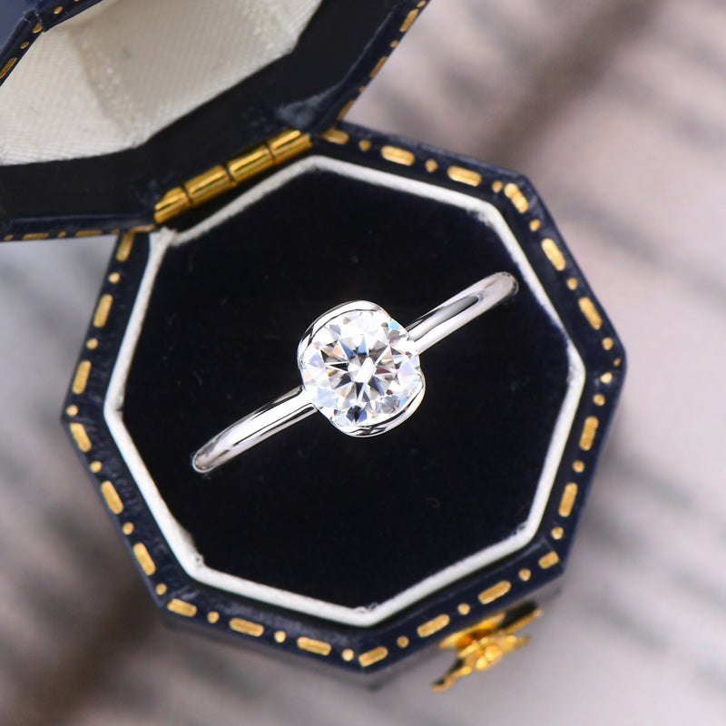 Albane Bezel Solitaire Ring in sterling silver, view 8