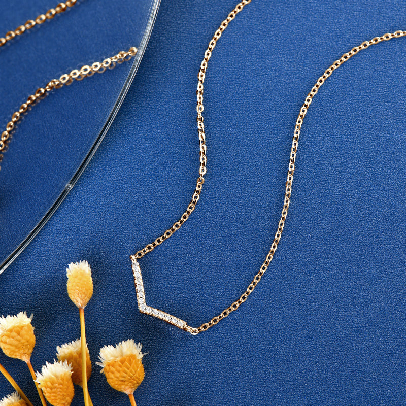 Axelle Pavé Necklace in Delicate V