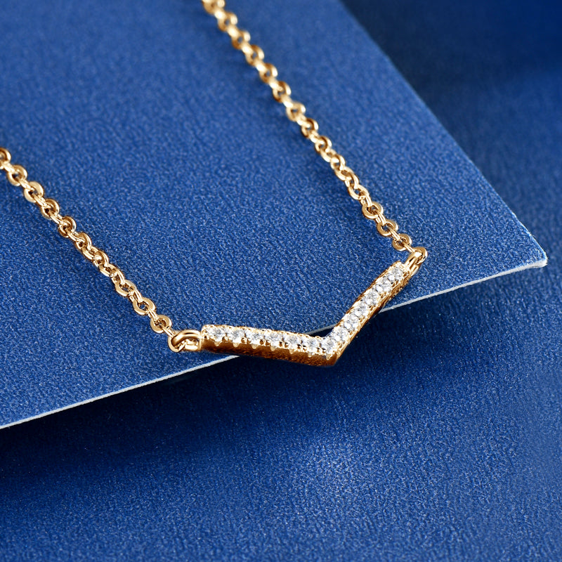 Axelle Pavé Necklace in Delicate V