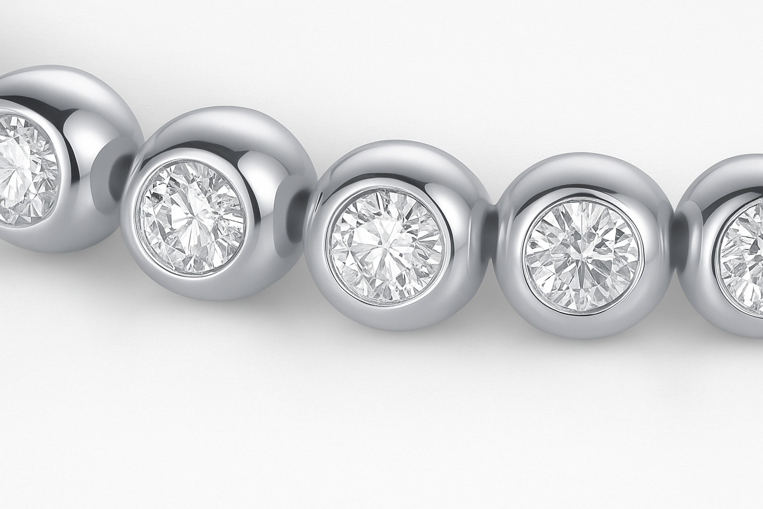 Léonie Bezel Tennis Bracelet