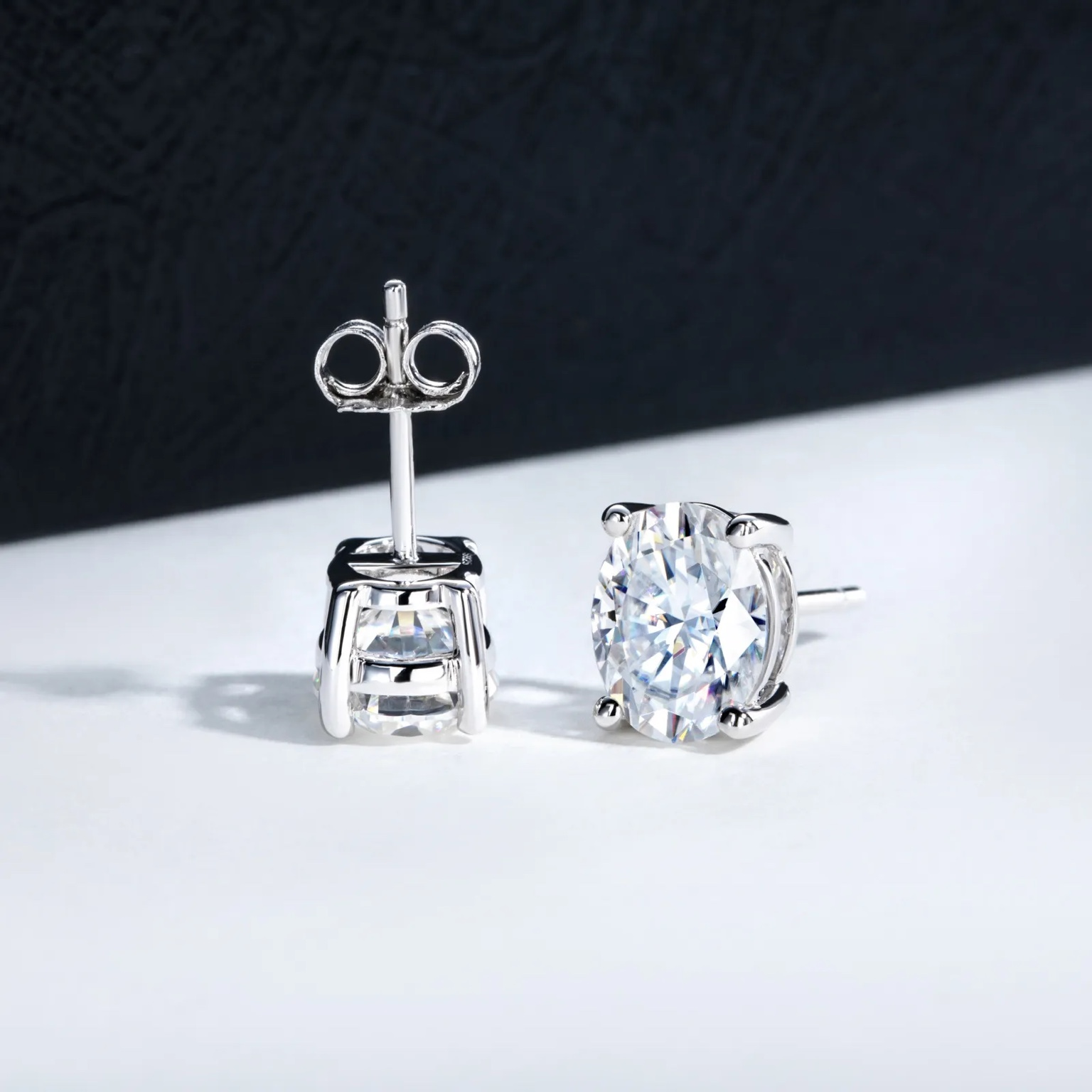 Élise Oval Studs 1ct