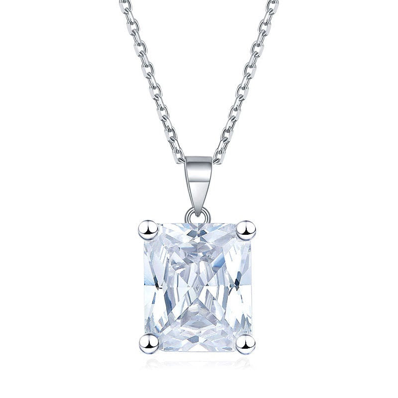 Pendant Necklace