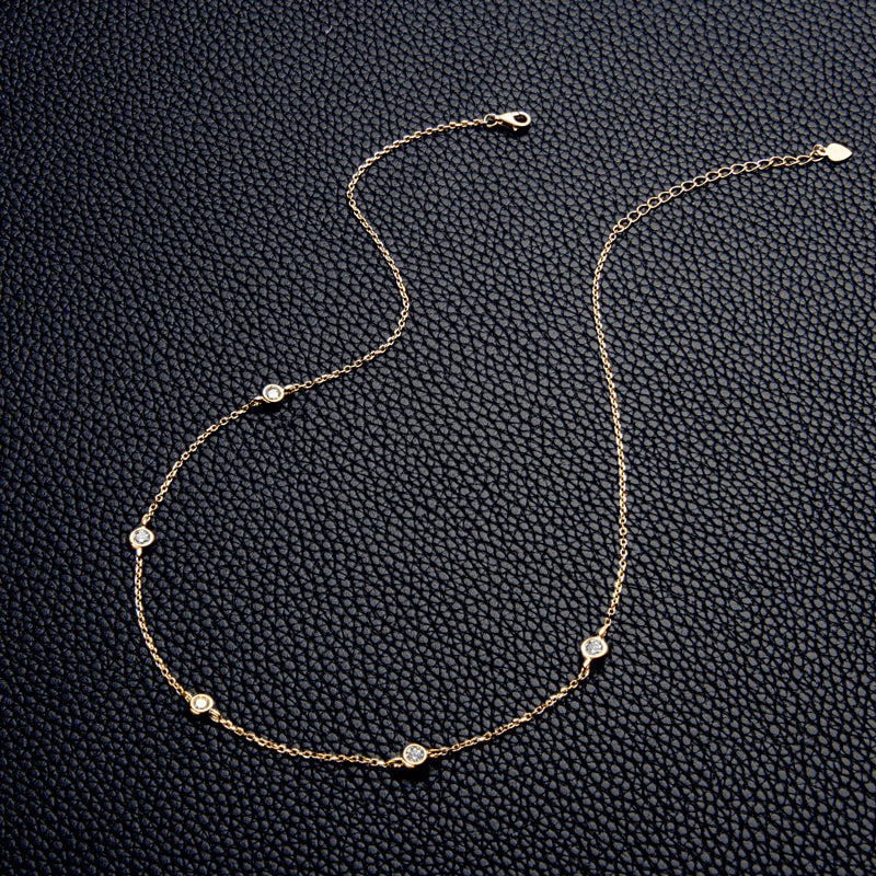 Penélope 5 stone bezel Necklace