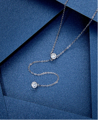 The Dainty Collection